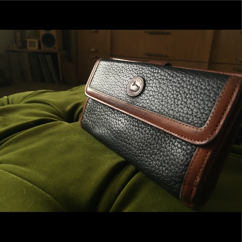 Vintage Dooney & Bourke Wallet